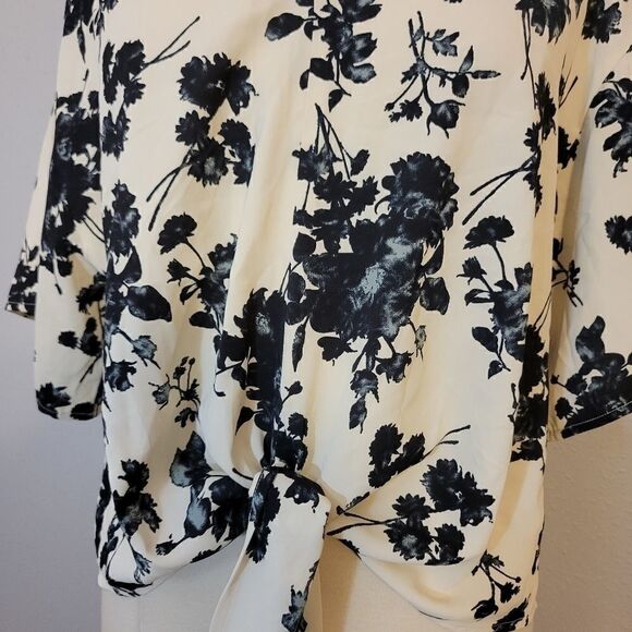 VIISHOW front tie blouse NWT Sz M - Picture 4 of 14